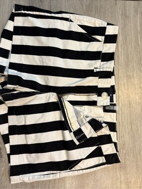 American Eagle Outfitters Black and White Striped Women's Shorts